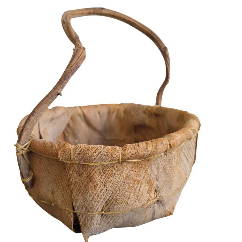 Vintage Handmade Banana Leaf/ Coconut Husk Basket Twist Wood Handle Philippines
